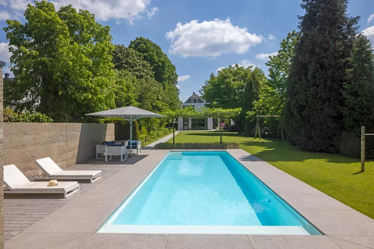 piscine en béton