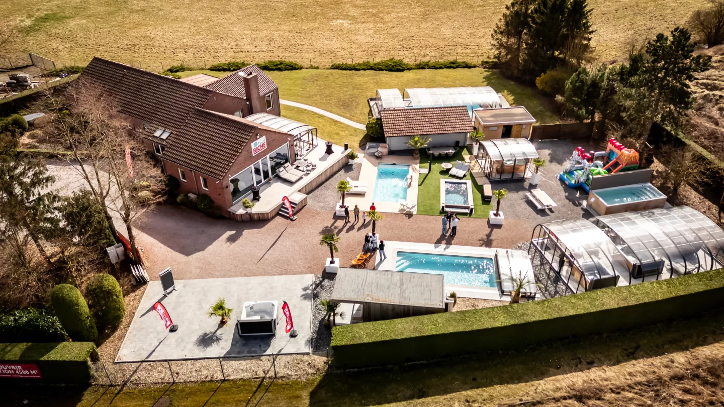 Pascal Riche Showroom Installeur piscines et aménagements extérerieurs