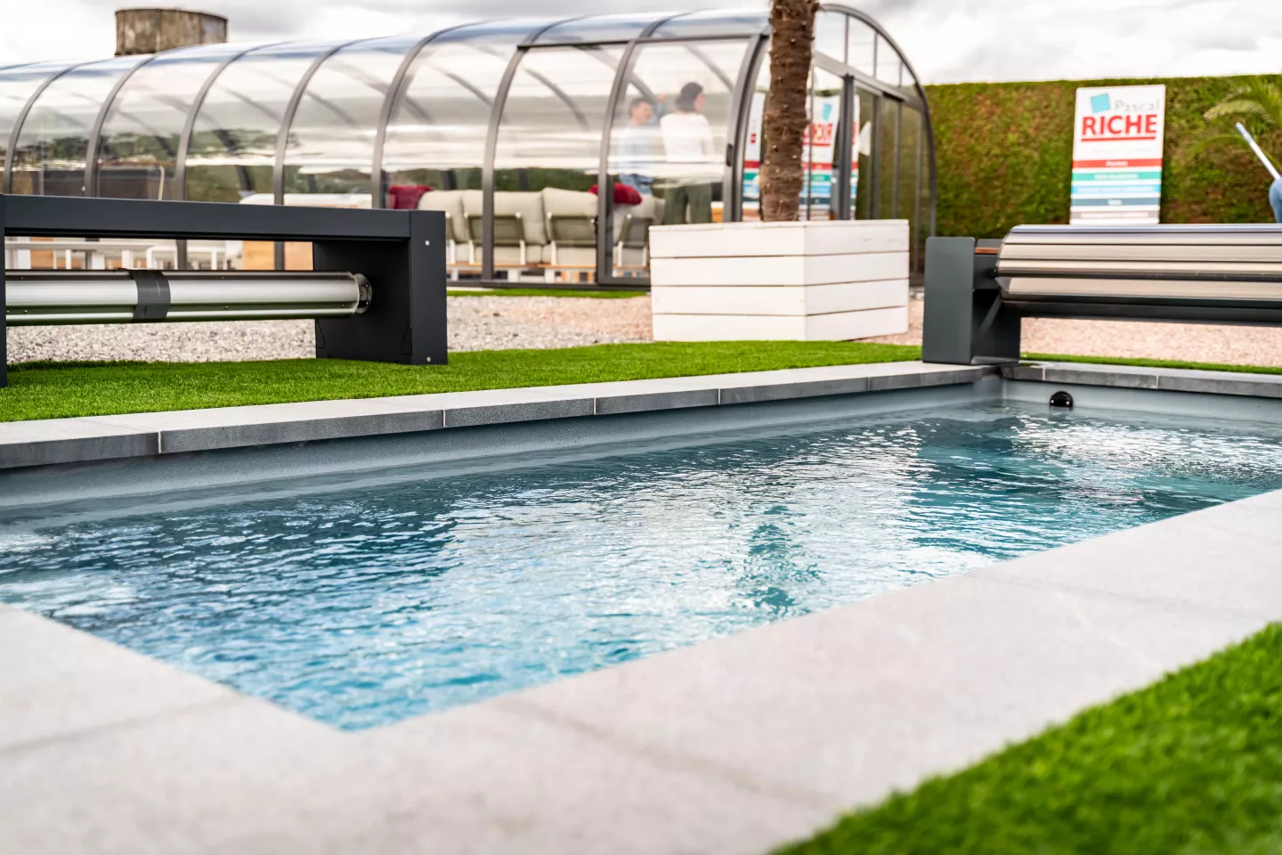 Installation de mini piscine Pascal Riche