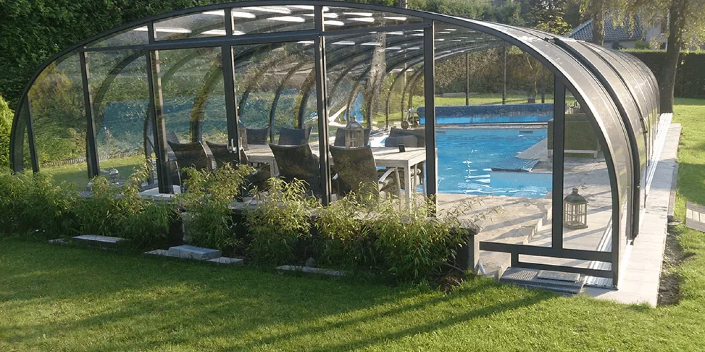 Abri de piscine Vöroka Magellan