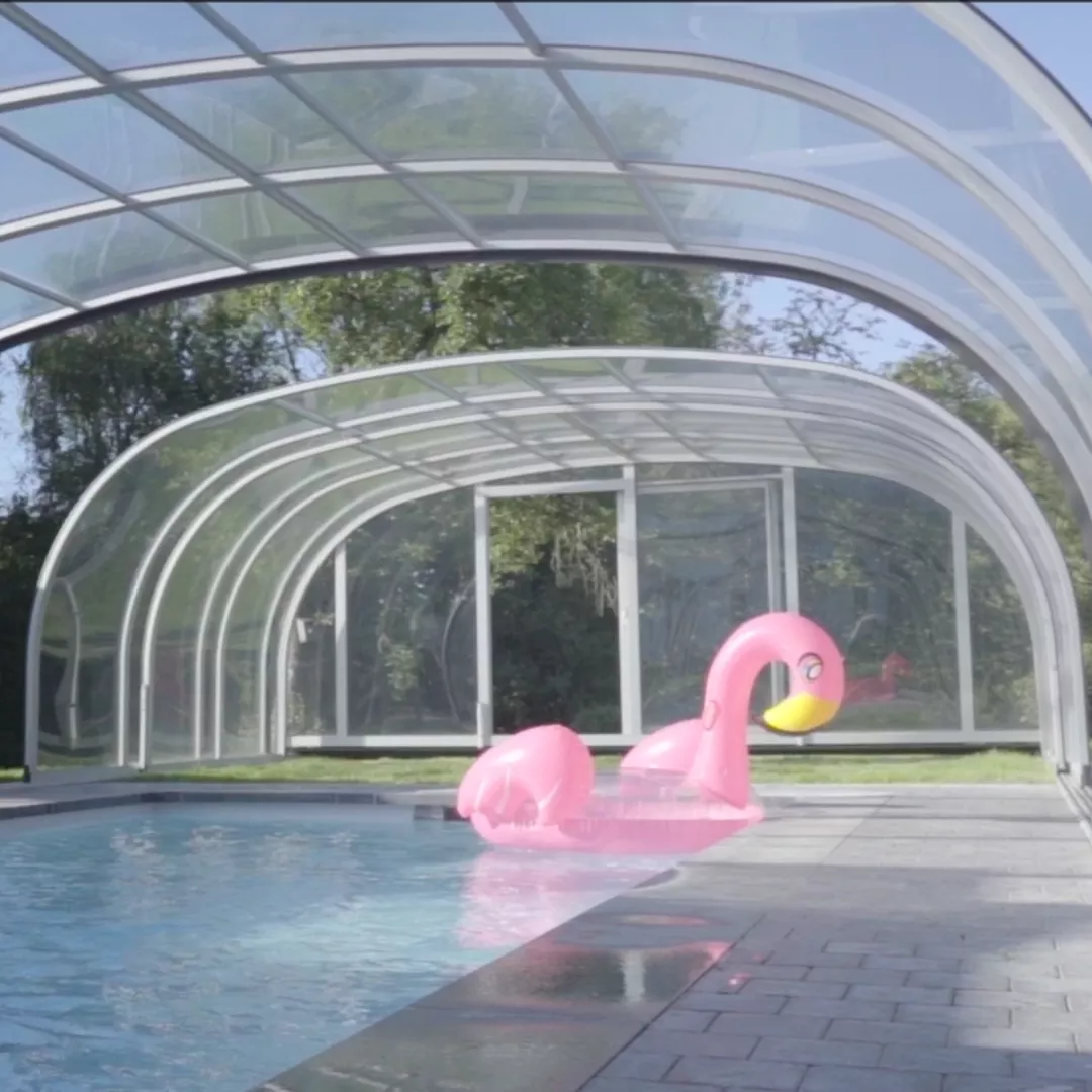 Client 3 - abris de piscine haut.png