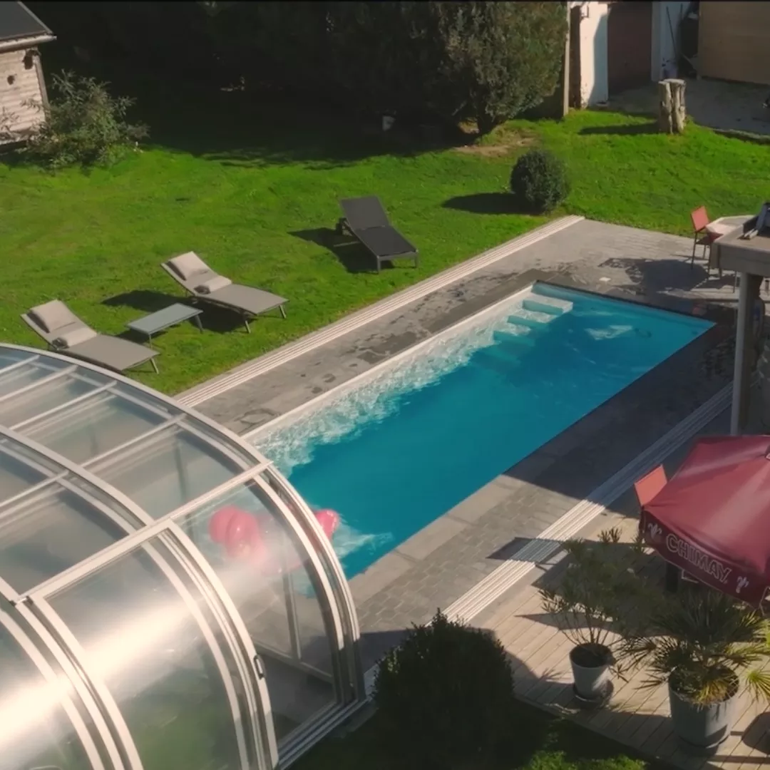 Client 3 - piscine avec abri.png